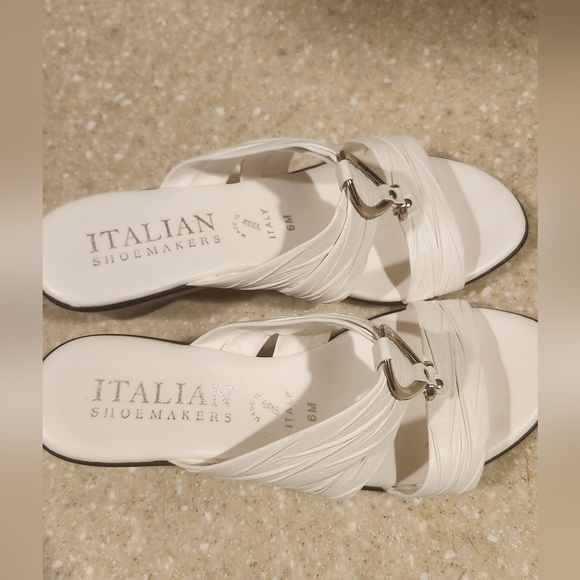 Italian Shoemakers Woman's Finer Wedge Sandle's Size 6M $18 - Picture 6 of 11